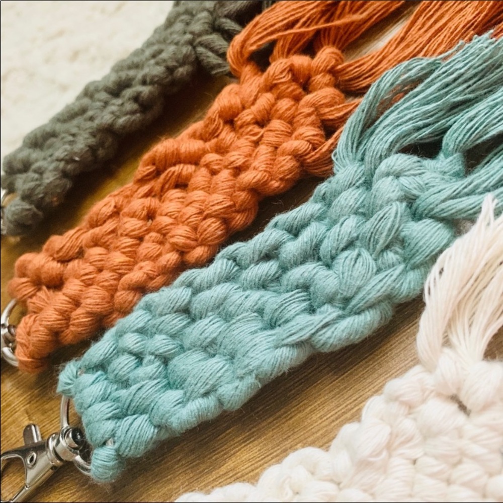 Macrame keychains - Picture 4 of 6